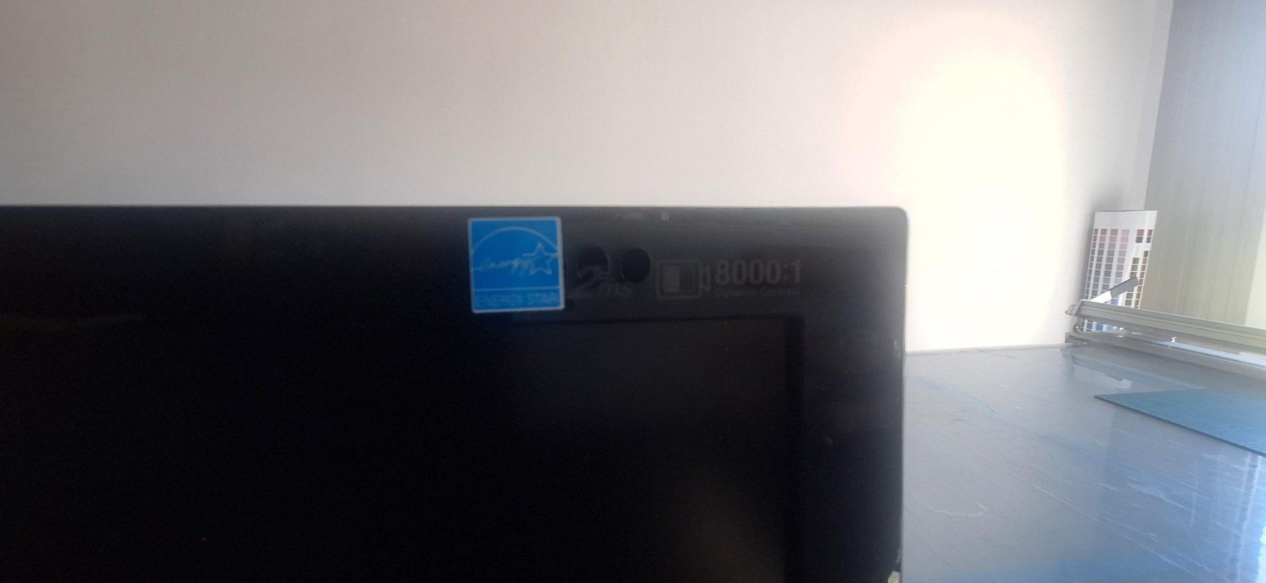 Samsung Monitore: Bildschirm Samsung SyncMaster 2253LW – Defekt aus Gampel von topper 1