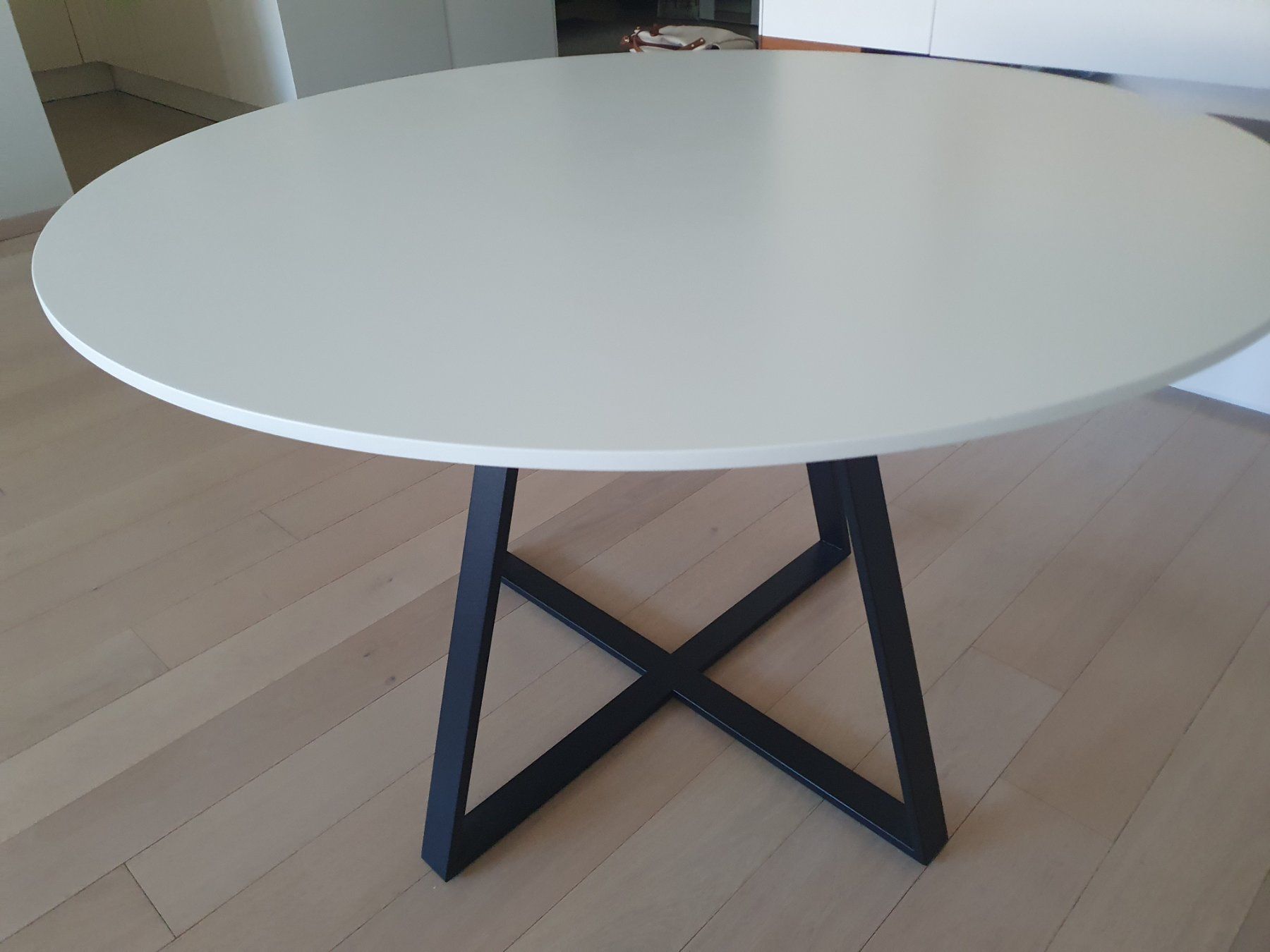 Tavoli: Table de repas/salle à manger – Usato da Morges venduto da maxwell82 3