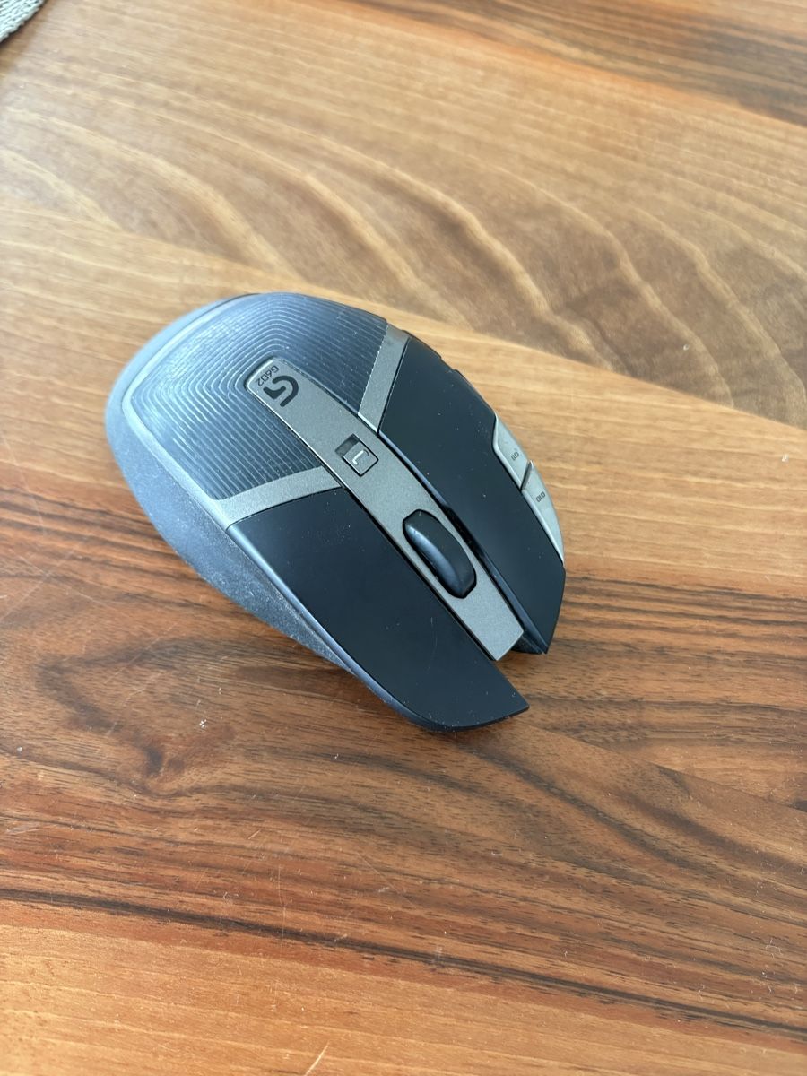 Logitech Souris: Logitech Gaming Wireless Maus – D'occasion à Brunnen par eli_8ykg 1