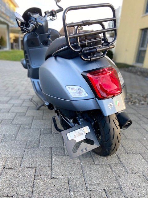 Vespa Scooters: Vespa GTV 300 HPE 6 giorni, Edition-Nr. 0064 – D'occasion à Lostorf par ilgustolino 3