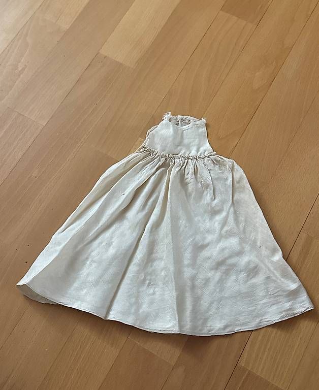Bambole: Sasha Puppenbekleidung handmade 24 – Usato da Bern venduto da fab_tx65