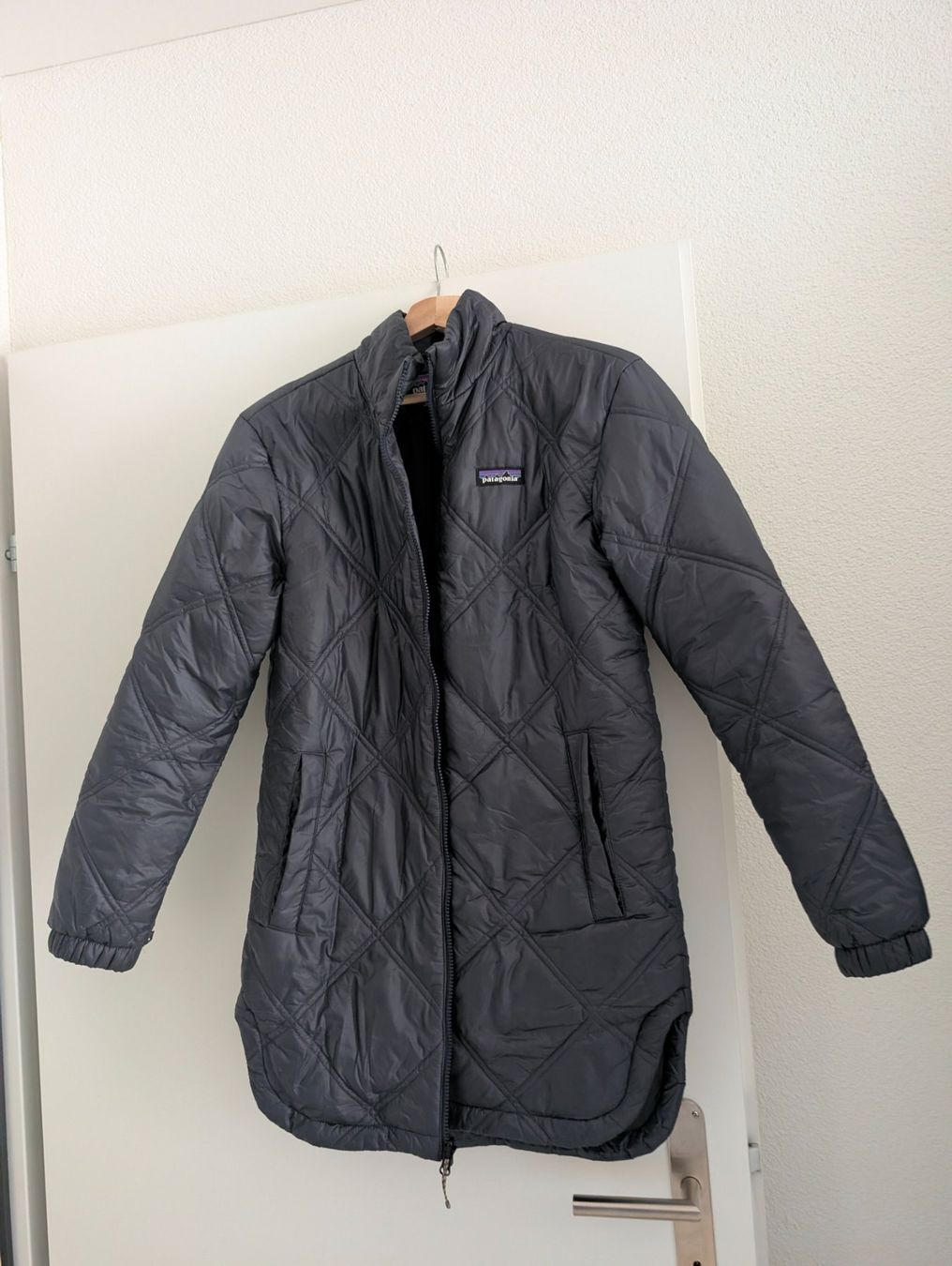 Patagonia Giacche: Patagonia Steppjacke dunkelblau Grösse S – Usato da St. Gallen venduto da ginaaaaa
