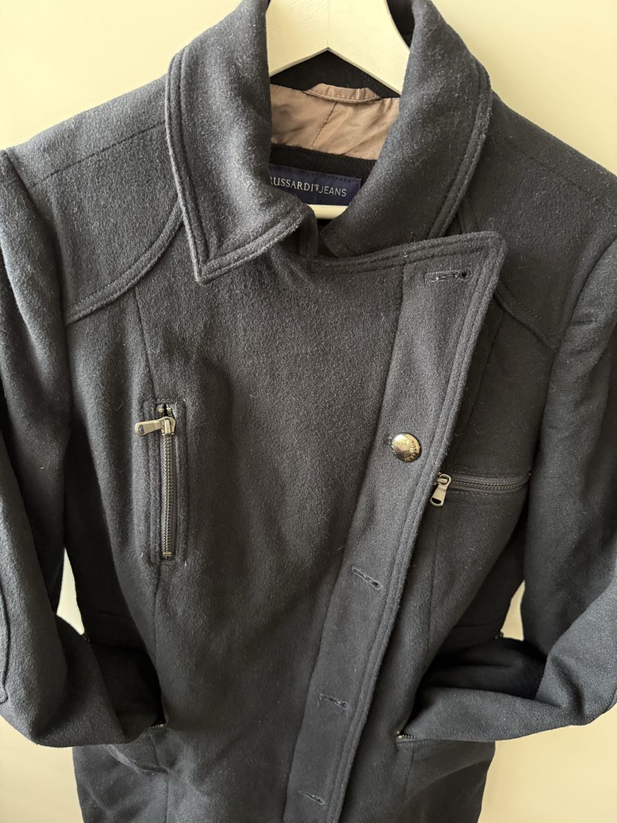 Cappotti: Mantel Trussardi Jeans Blu Gr. 44 – Usato da Zürich venduto da Fabrizio1978 1