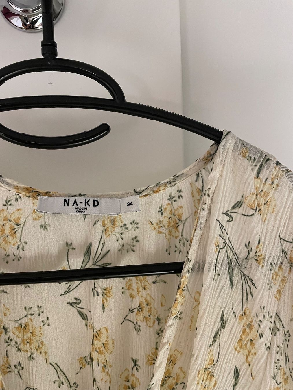Na-kd Vestiti: Kleid von NAKD – Usato da Vaduz venduto da GiuliaSu 2