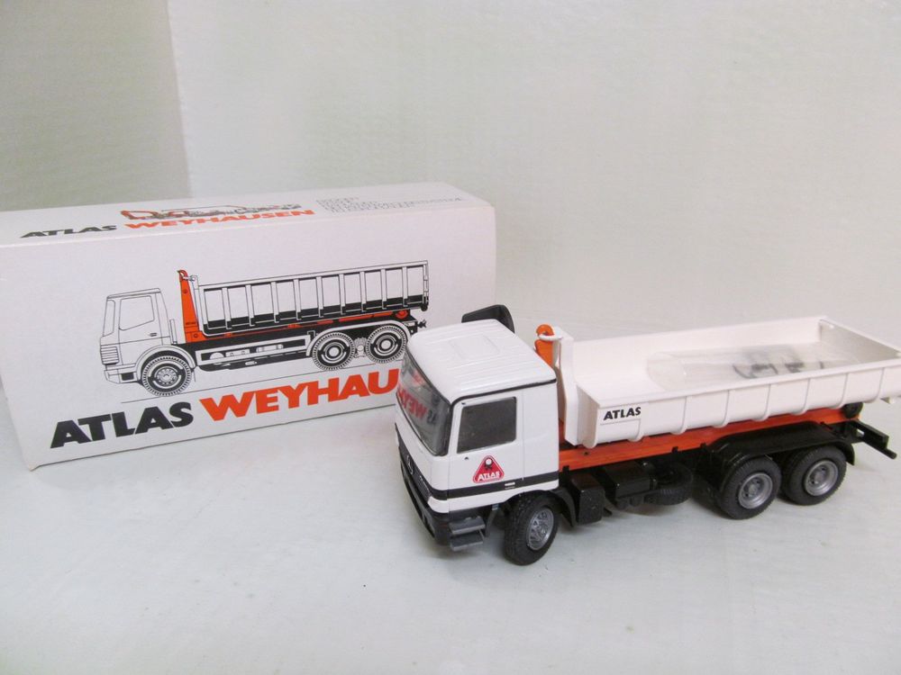 Camion Mercedes Actros Deutsche Post - Atlas 1/43 - Miniature Neuve