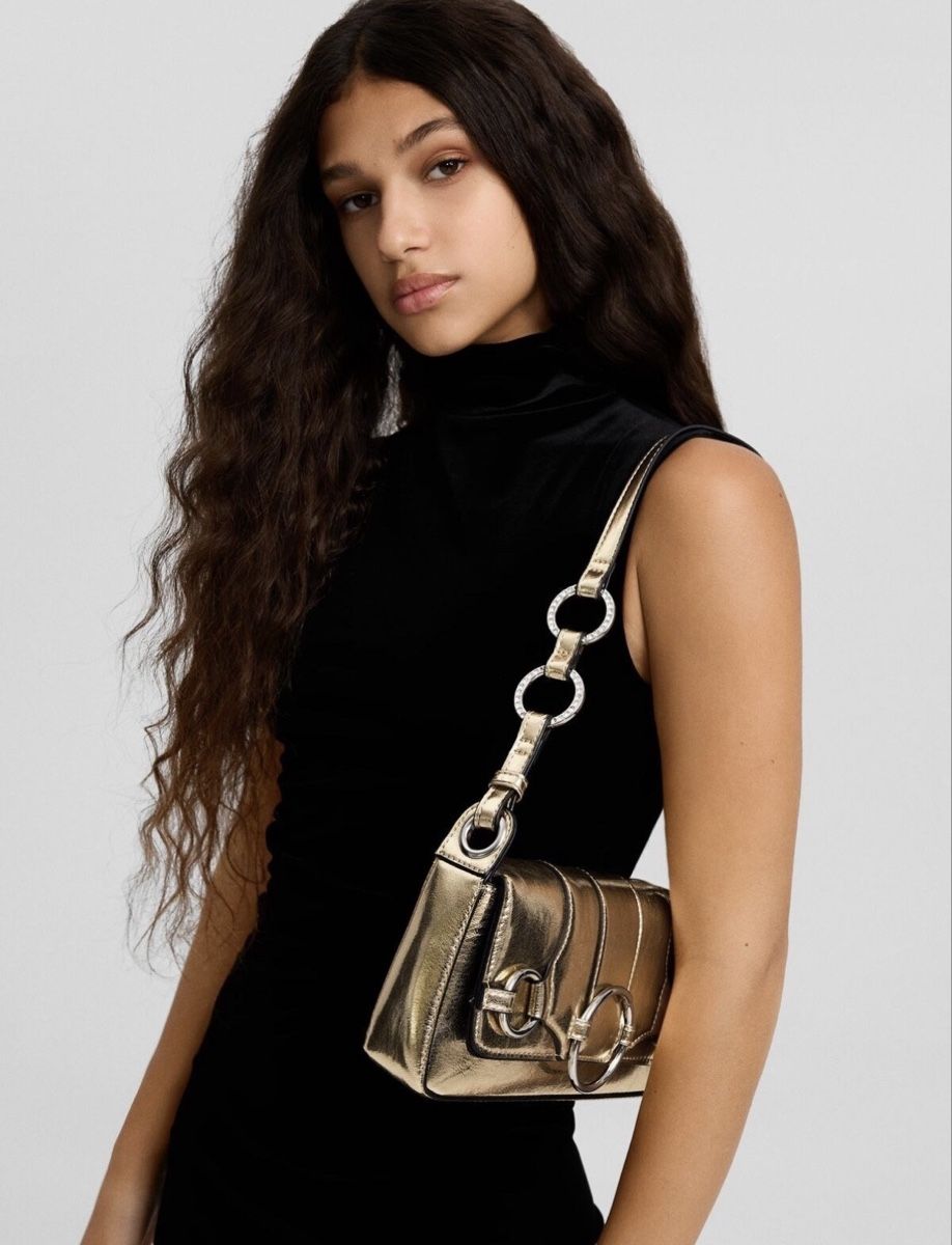 Borse da donna: Bershka Tasche gold – Usato da Giswil venduto da Ody2 4