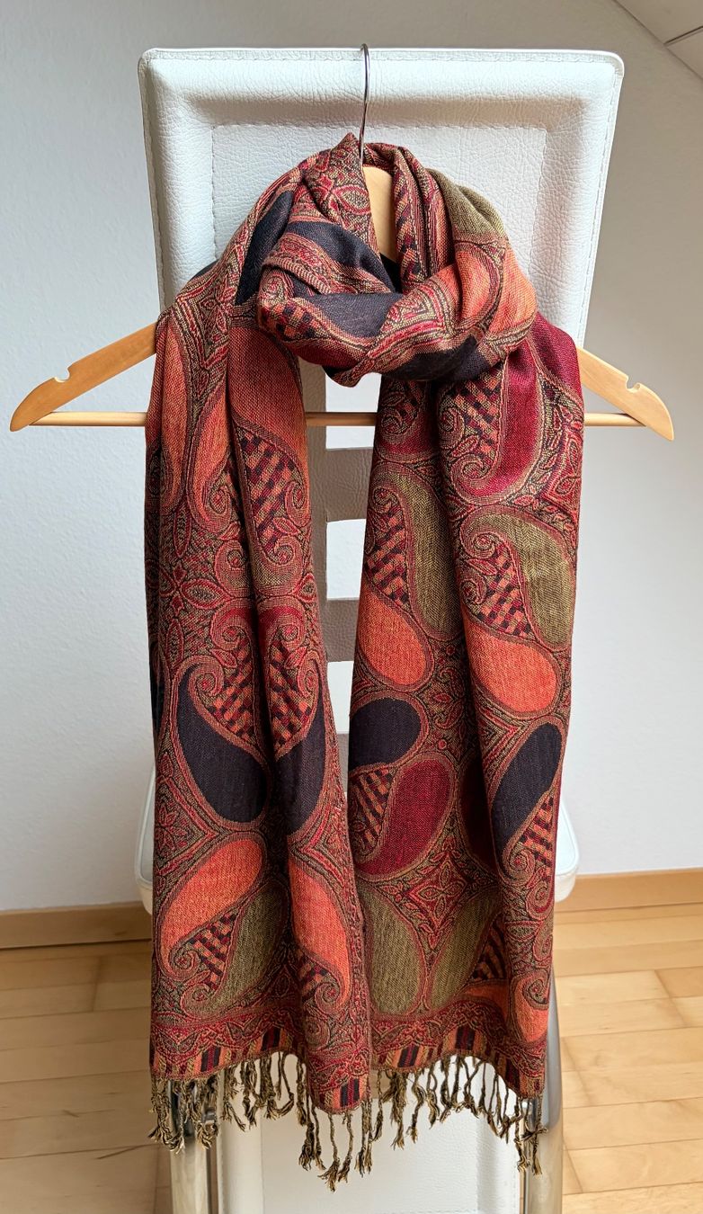 Foulards & écharpes: Pashmina – D'occasion à Unterägeri par Jutka_04