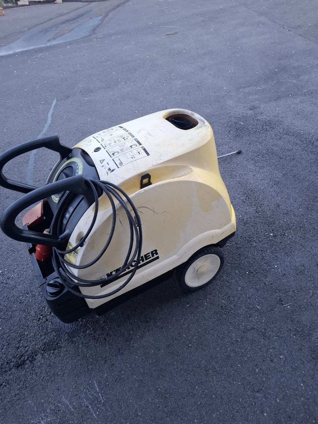 Kärcher Idropulitrici ad alta pressione: KÄRCHER HDS 698 C Eco – Usato da Emmenbrücke venduto da dsn15 2