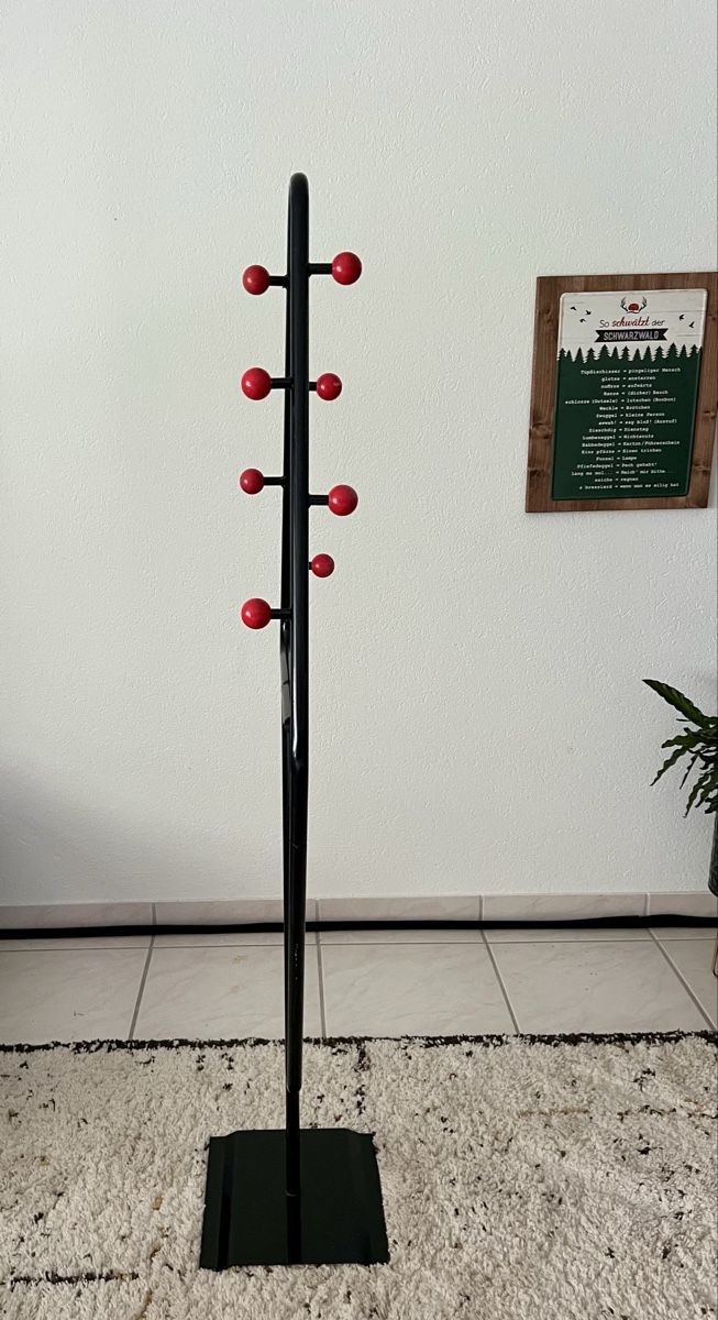 Garderobe: Vintage „ Atomic - Stil ” Garderobenständer – Gebraucht aus Hunzenschwil von DoNotPanic 2