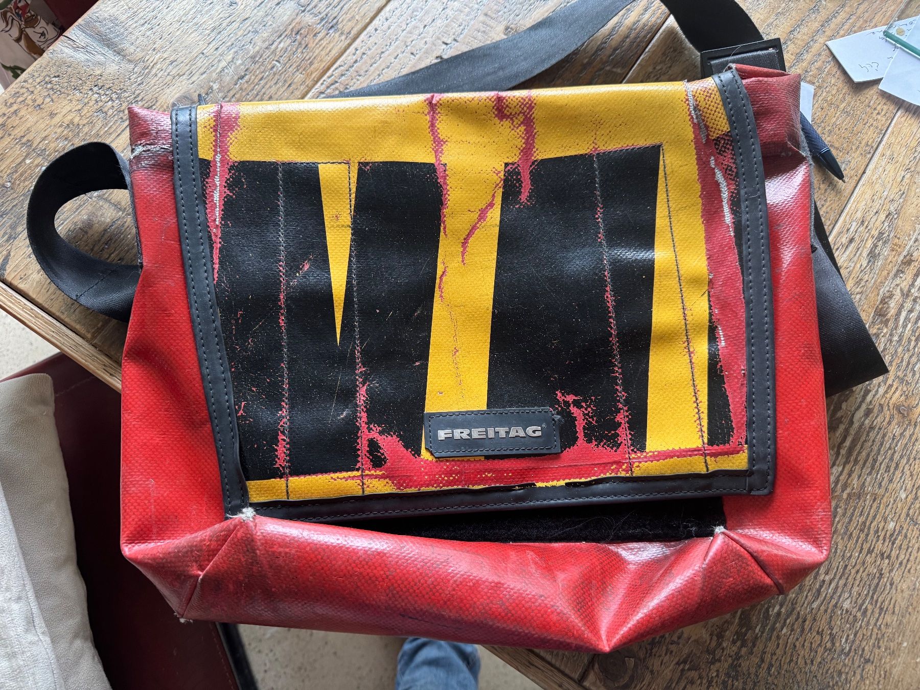 Freitag Sacs: Freitag Umhängetasche – D'occasion à Zürich par Nagokairo