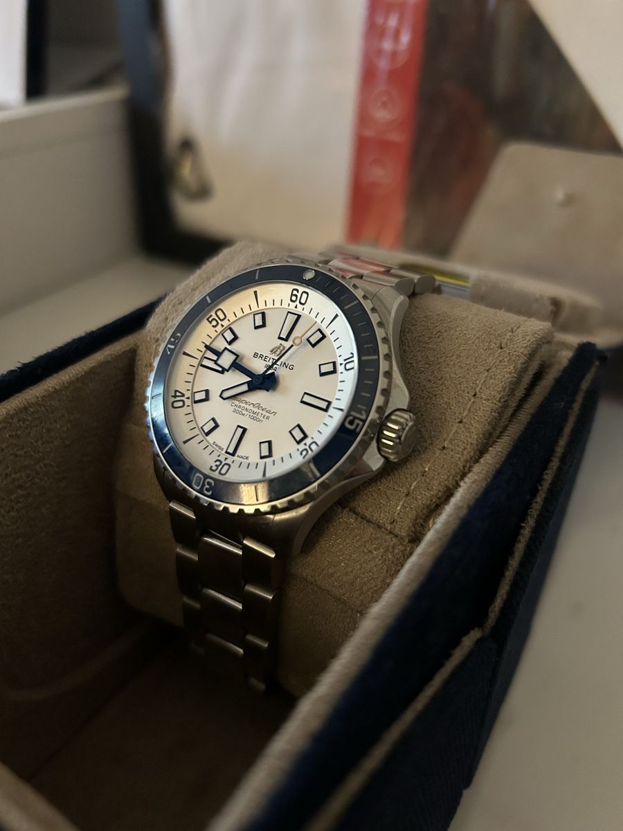 Breitling Uhren: Breitling Superocean Automatic 42 Referenz A17375E71G1A1 – Gebraucht aus Stansstad von den_l8w7 1