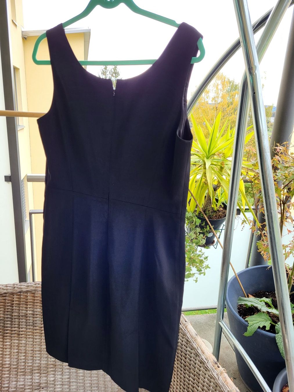 Kleider: Schönes Etui Kleid Neu – Neu (gemäss Beschreibung) aus Zürich von Lizi7