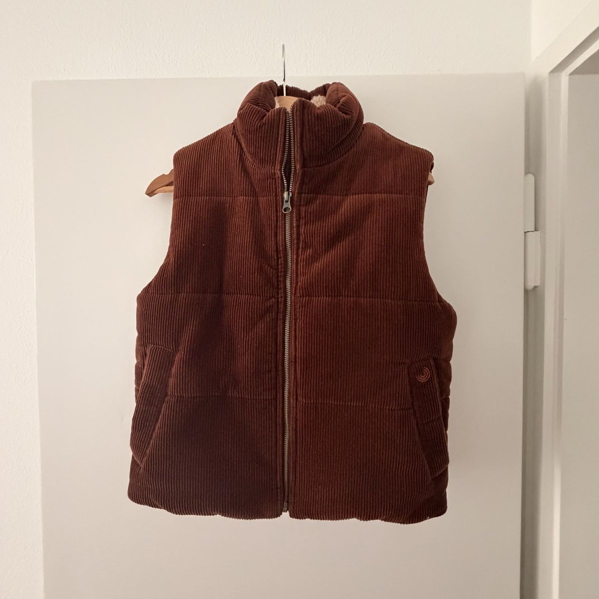 Twothirds Gilets: Twothirds - Cordweste mit Teddyfutter – Neuf (Voir description) à zürich par may_yj9f