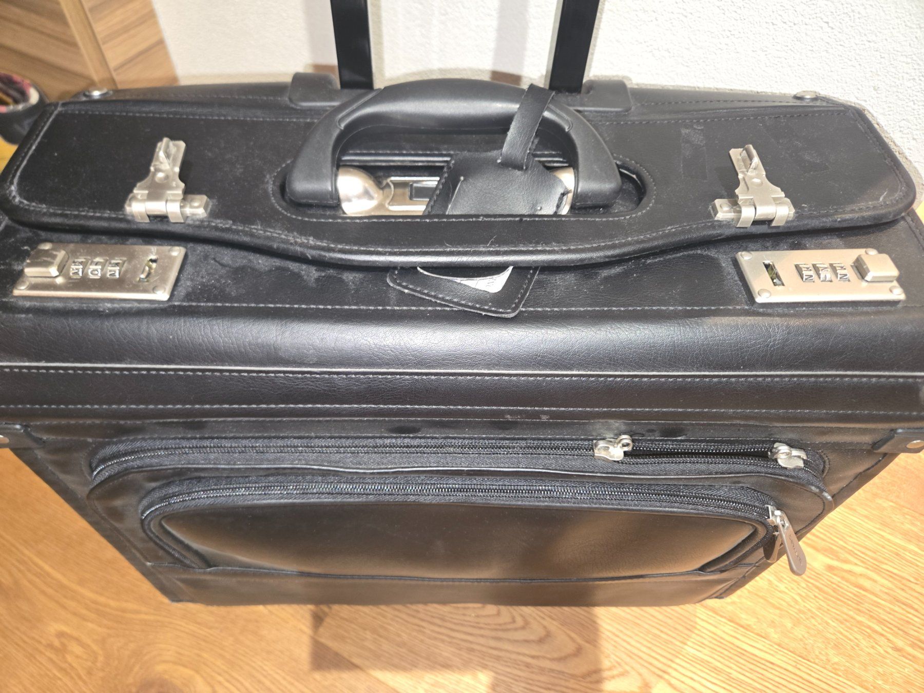 Altro in Aeronautica: DERMATA Piloten Trolley – Usato da Einsiedeln venduto da Pommes_Fritz 4