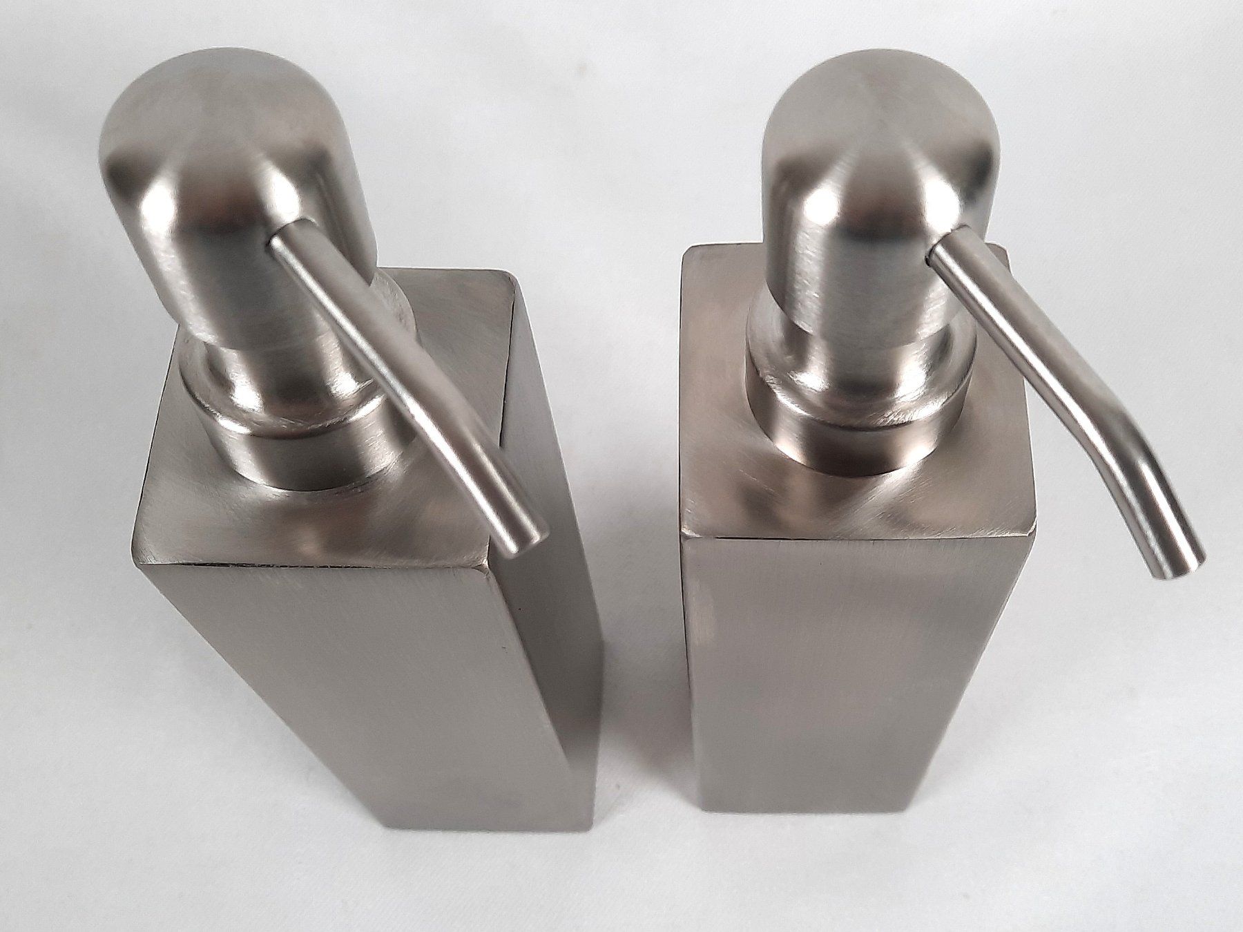 Contenitori & Simili: 2er-Set Seifenspender Edelstahl gebürstet – Nuovo (secondo la descrizione) da Beinwil am See venduto da Restwert_Beinwil 1