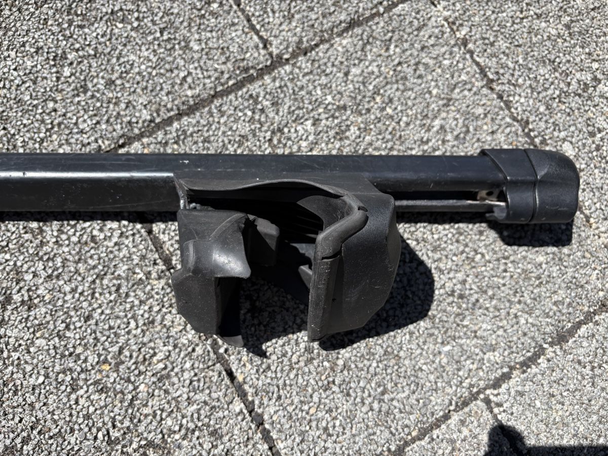 Thule Portapacchi: Thule Dachträger für offene Reling – Usato da Worben venduto da snoopdoggy_snoop 1