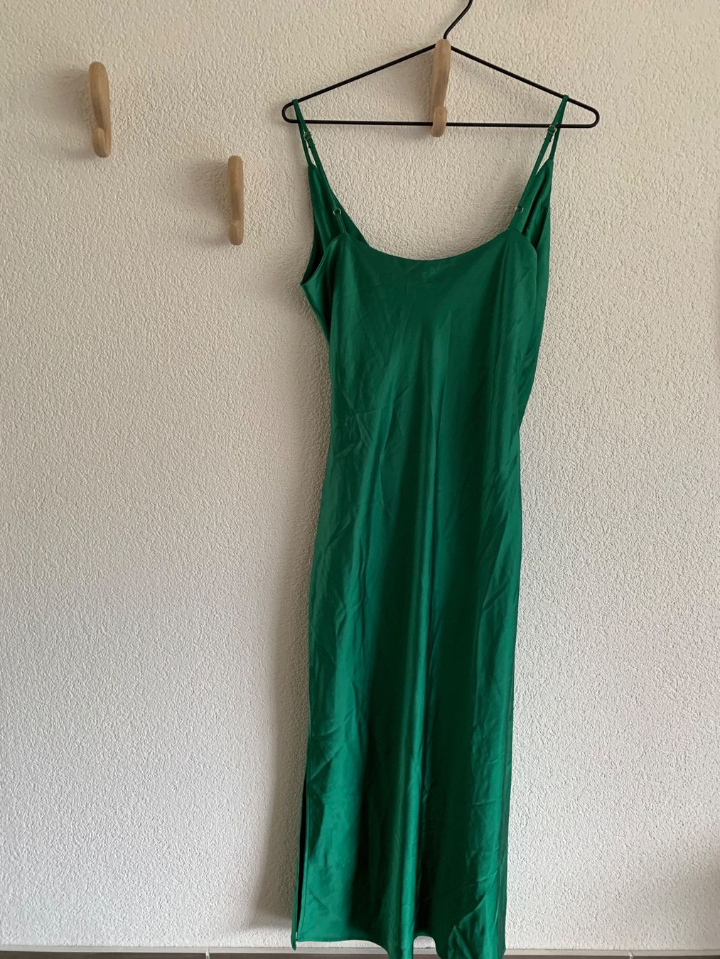 Robes: Kleid – Neuf (Voir description) à Goldau par Greenshine 1