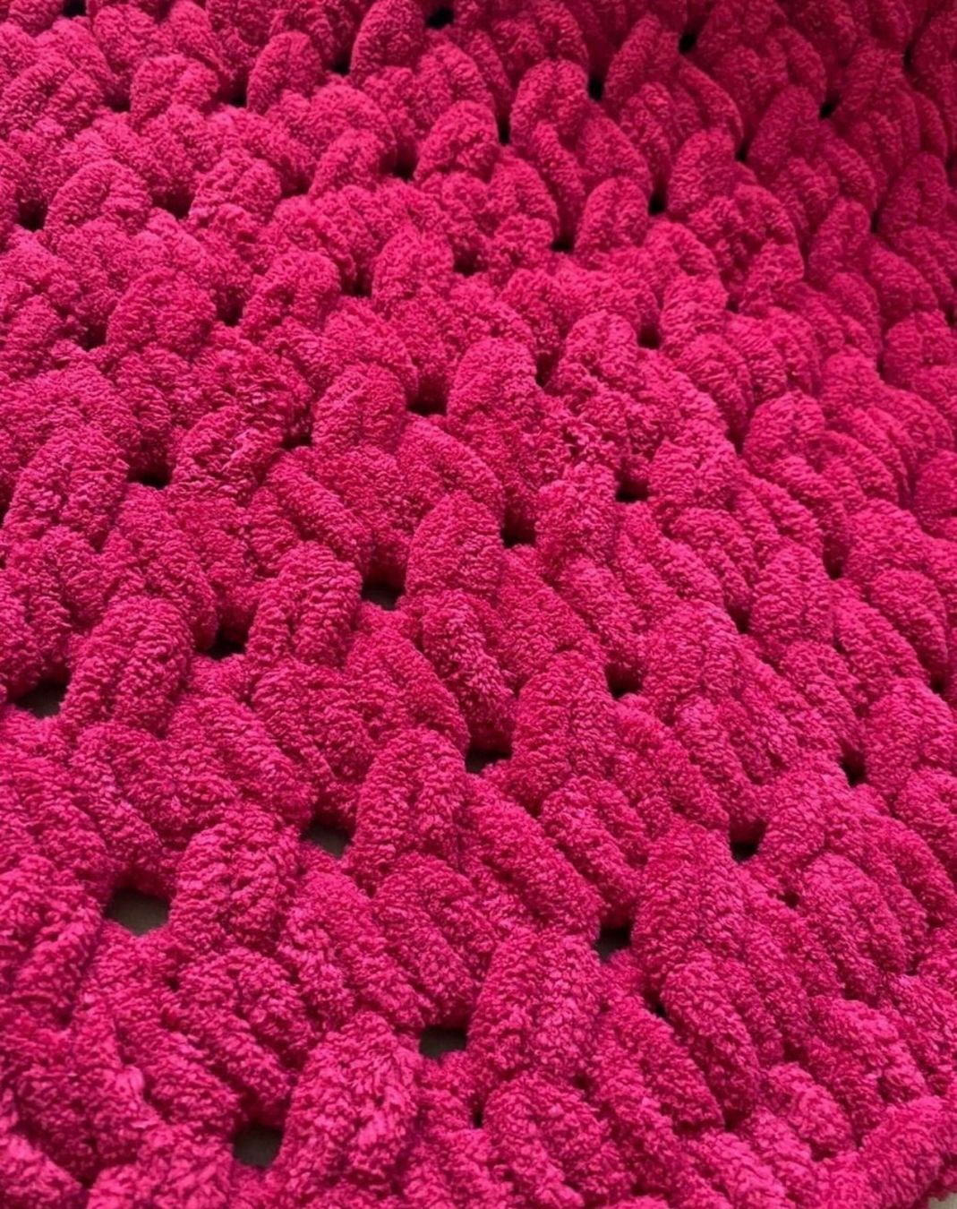 Coperte: Handgestrickte Puffy-Decke – Nuovo (secondo la descrizione) da Effretikon venduto da Lunaaa_ 3