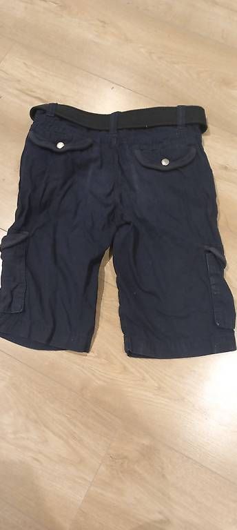 Pantaloni: Kurze Hose Bermudas – Usato da Schänis venduto da he80