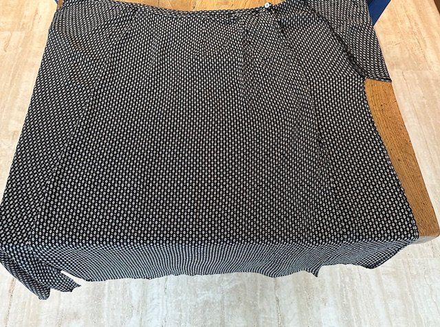 Aspesi Gonne: Gonna Aspesi chiffon di seta – Nuovo (secondo la descrizione) da Davesco-Soragno venduto da cap_67b9 2