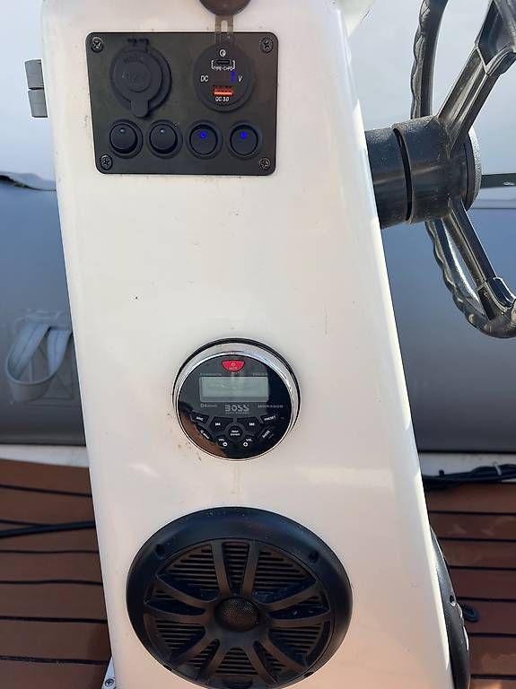 Barche: Motomar Floating 140 - Bateau Semi-Rigide 8cv – Usato da Blonay venduto da wes_k5ry 1