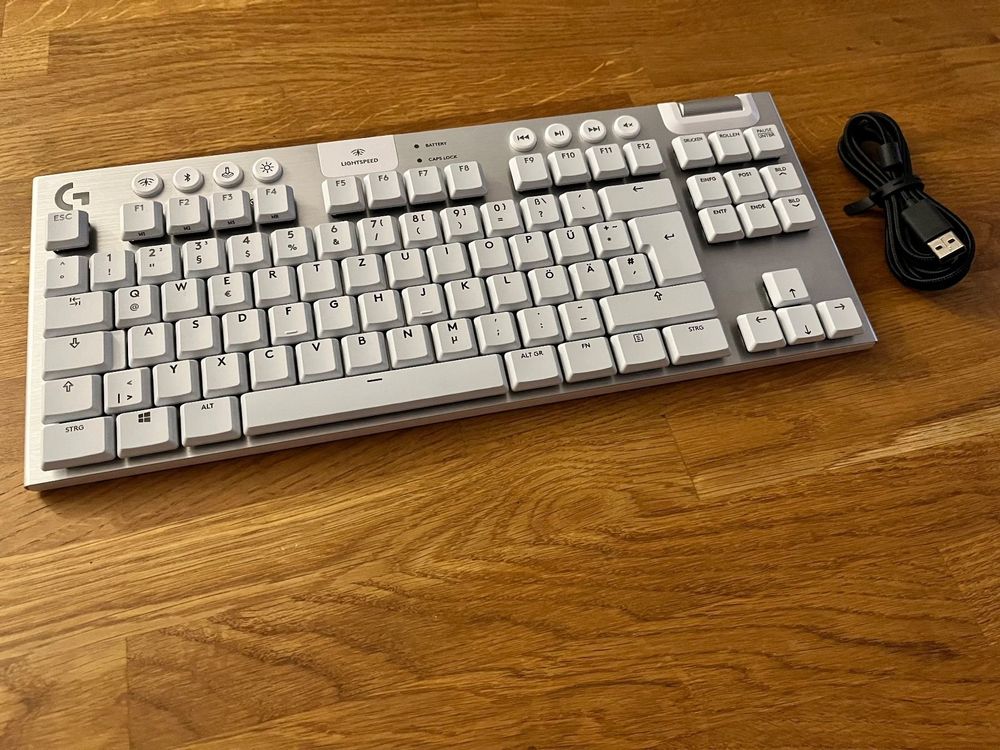 Logitech G915 TKL Weiss (Brown - Tactile) | Kaufen auf Ricardo
