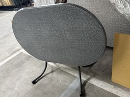 Klapptische / Stehtische oval – stabil & platzsparend CHF 10
