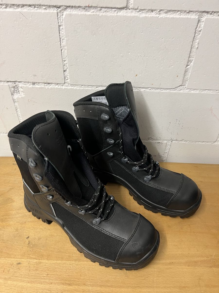 Haix Scarpe da uomo: HAIX Sicherheitsschuhe Gr: 43 – Nuovo e nell'imballaggio originale da Holziken venduto da 181281 1