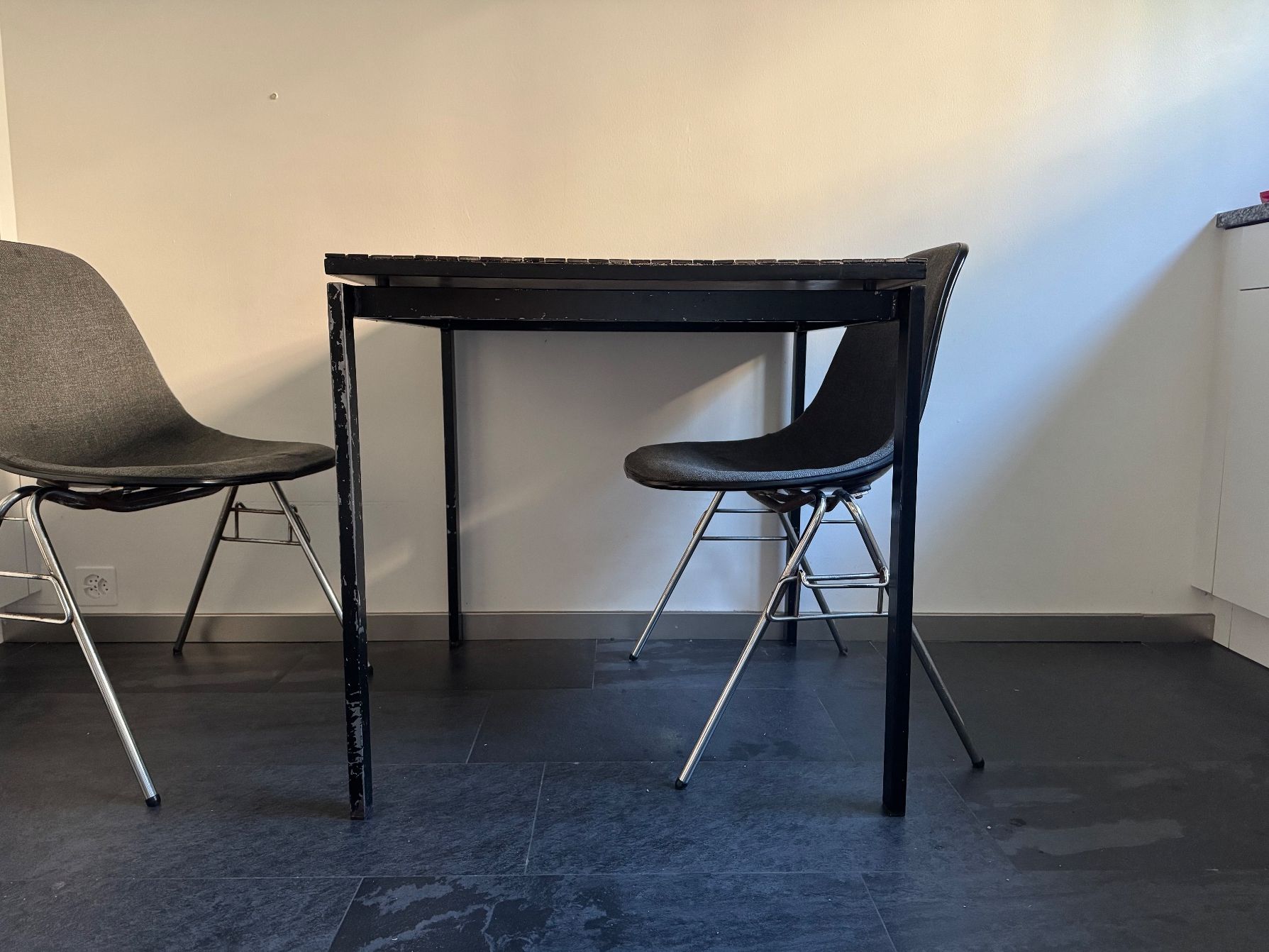 Ikea Tavoli: Tisch quadratisch Keramikplättchen – Usato da Biel/Bienne venduto da ray-ray 2