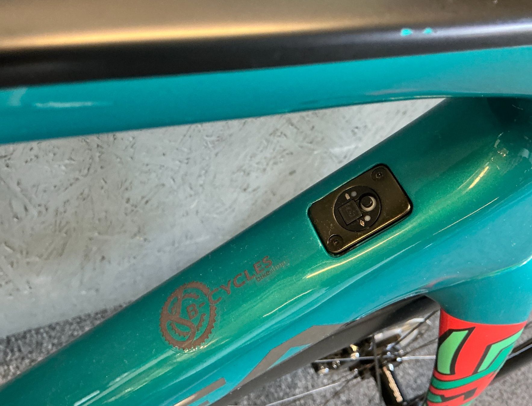 Orbea Biciclette: Orbea Orca M10 LTD T.53 2022 – Usato da Borex venduto da b-cycle 5