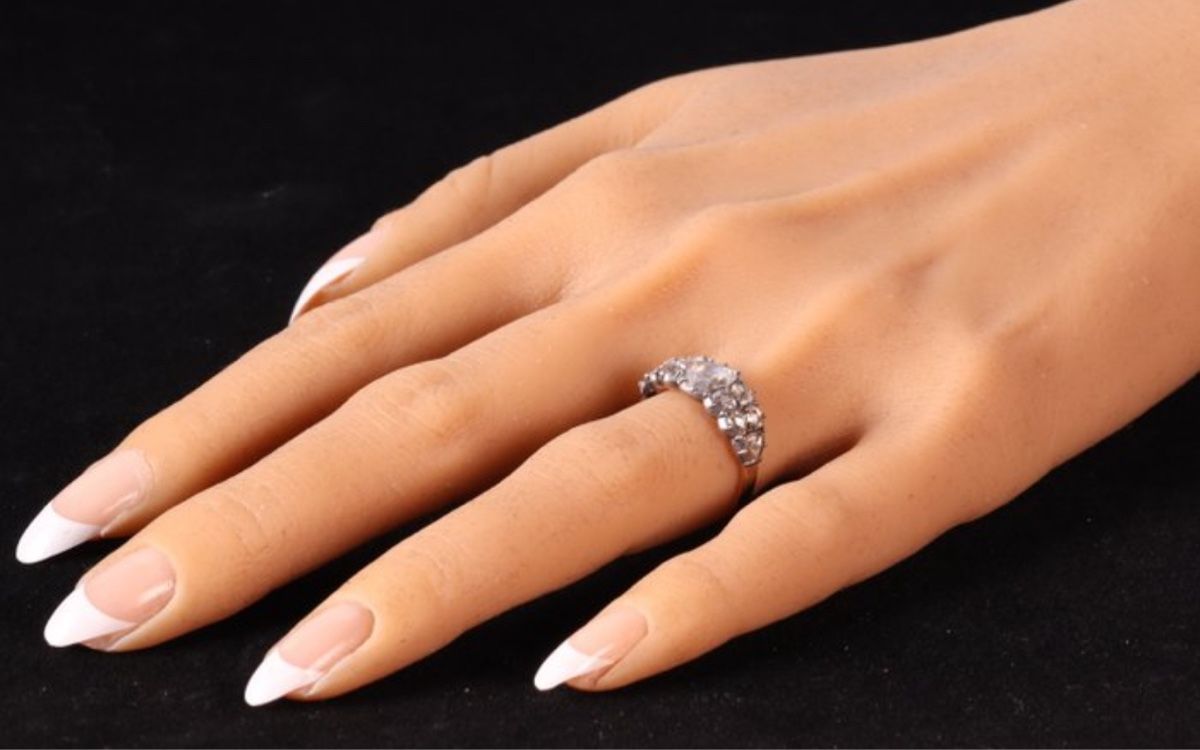 Anelli: Victorianisch Ring  – Usato da Gersau venduto da vio_5cqy 6
