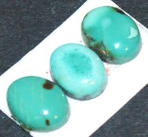 Cabochon Set L-5750 – 3 Stück Hubei Türkis je ca. 8x6mm
