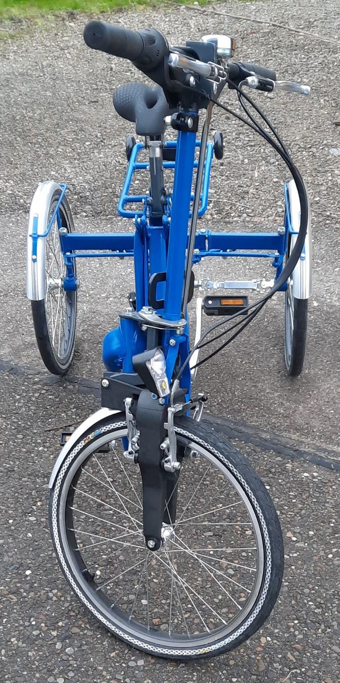 DI-BLASI Klapp-Dreirad R32 Blau Mit Original Tragetasche (Neu (gemss  Beschreibung)) in Seuzach fr CHF 1350  mit Lieferung auf Ricardo kaufen