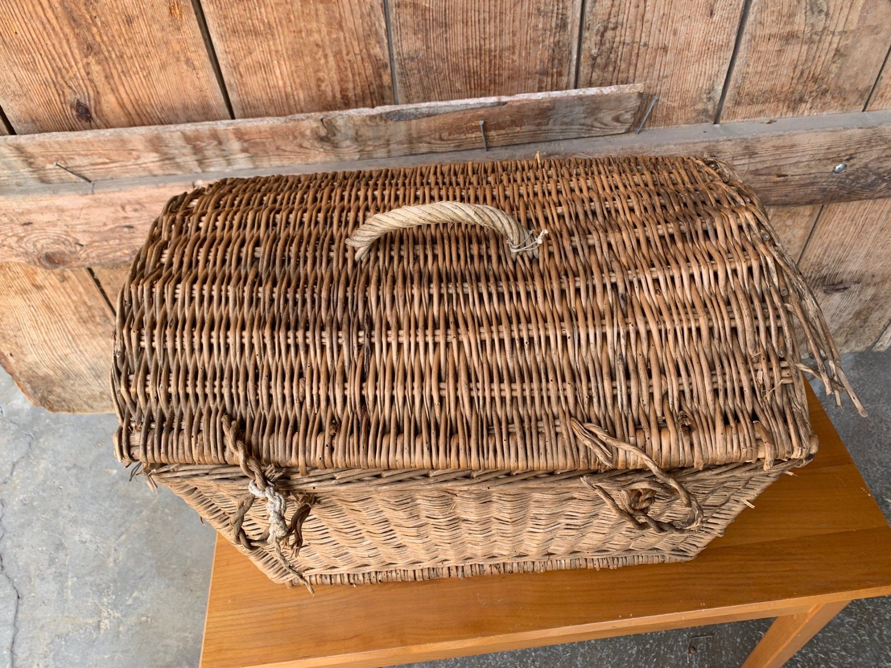 Altro in Antiquarato & Arte: Alter Reise-Korb mit Deckel – Usato da Schlattingen venduto da ri-bo