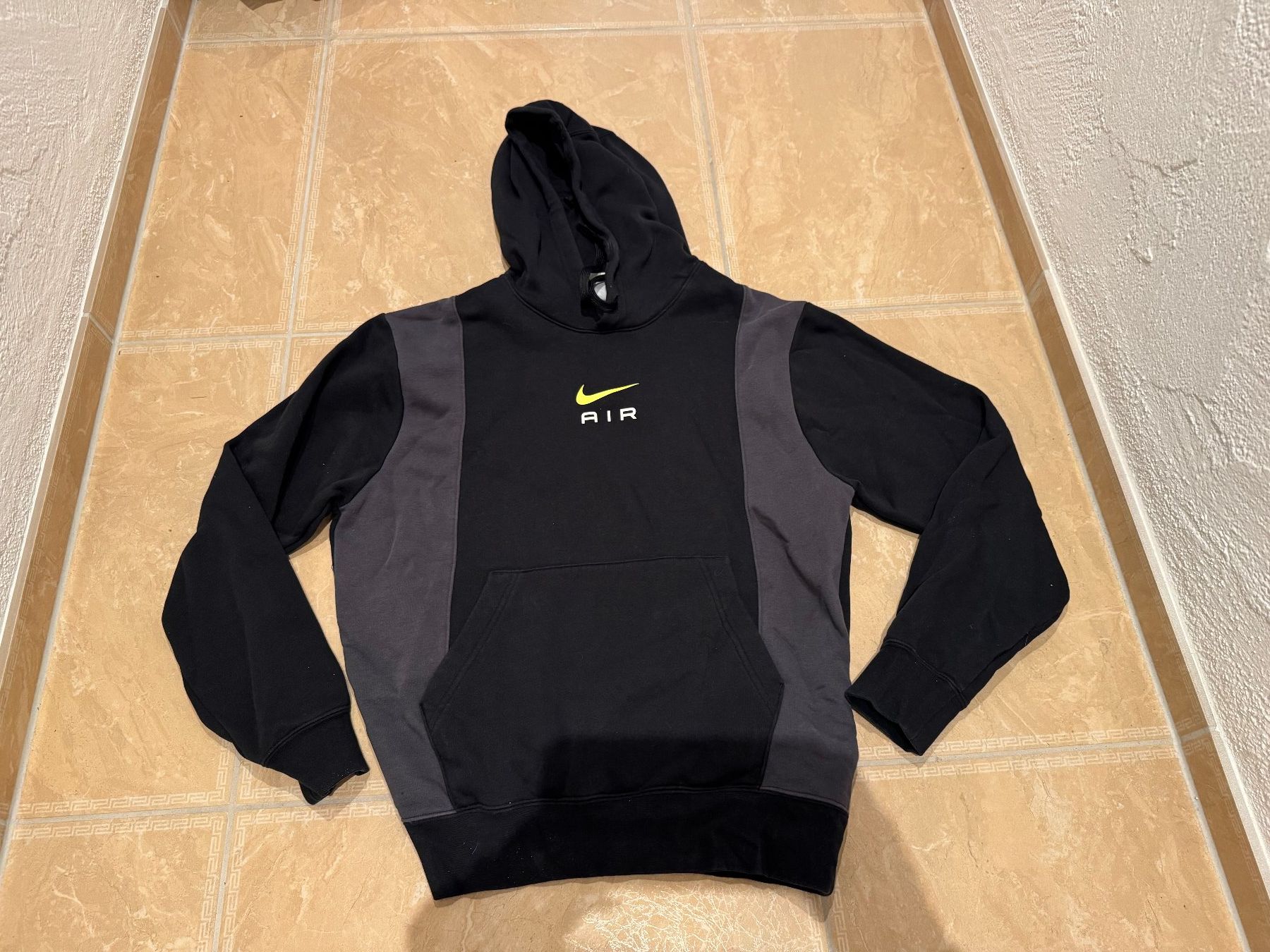 Nike Maglioni & Felpe: Nike NWT Pulli, S – Usato da Klingnau venduto da Markus14