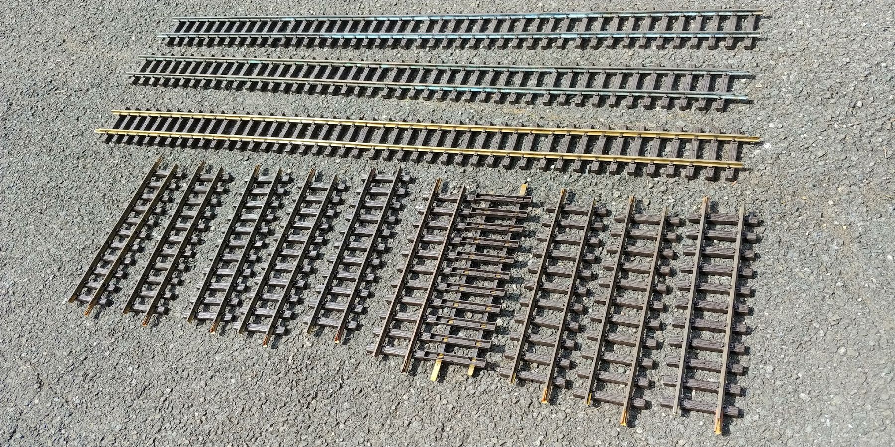 LGB Modellini di ferrovie: LGB Gleise G-Spur – Usato da Waltenschwil venduto da Feacli