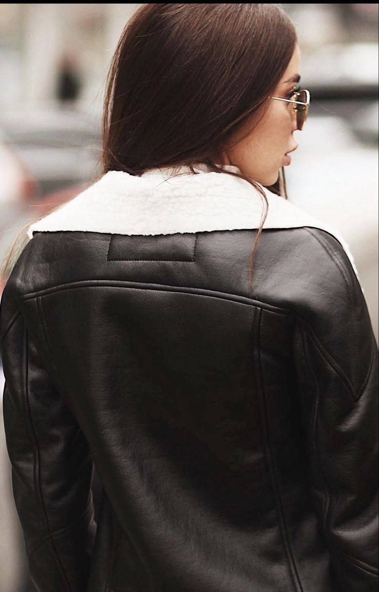 Giacche: Black Faux Leather Biker Jacket - Warm Winter Lining! – Usato da Neuchâtel venduto da olg_6wbf 2