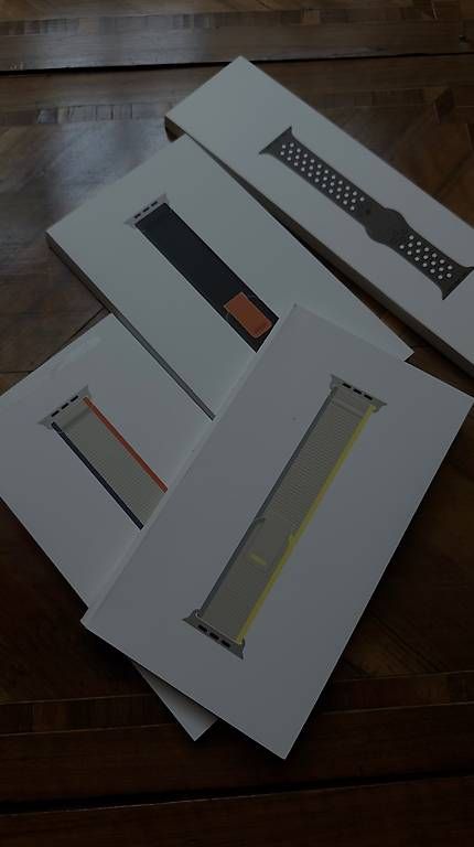 Apple Smartwatch: Apple Watch 2 Ultra + 4 bracelets – D'occasion à rolle par laurapistro 4