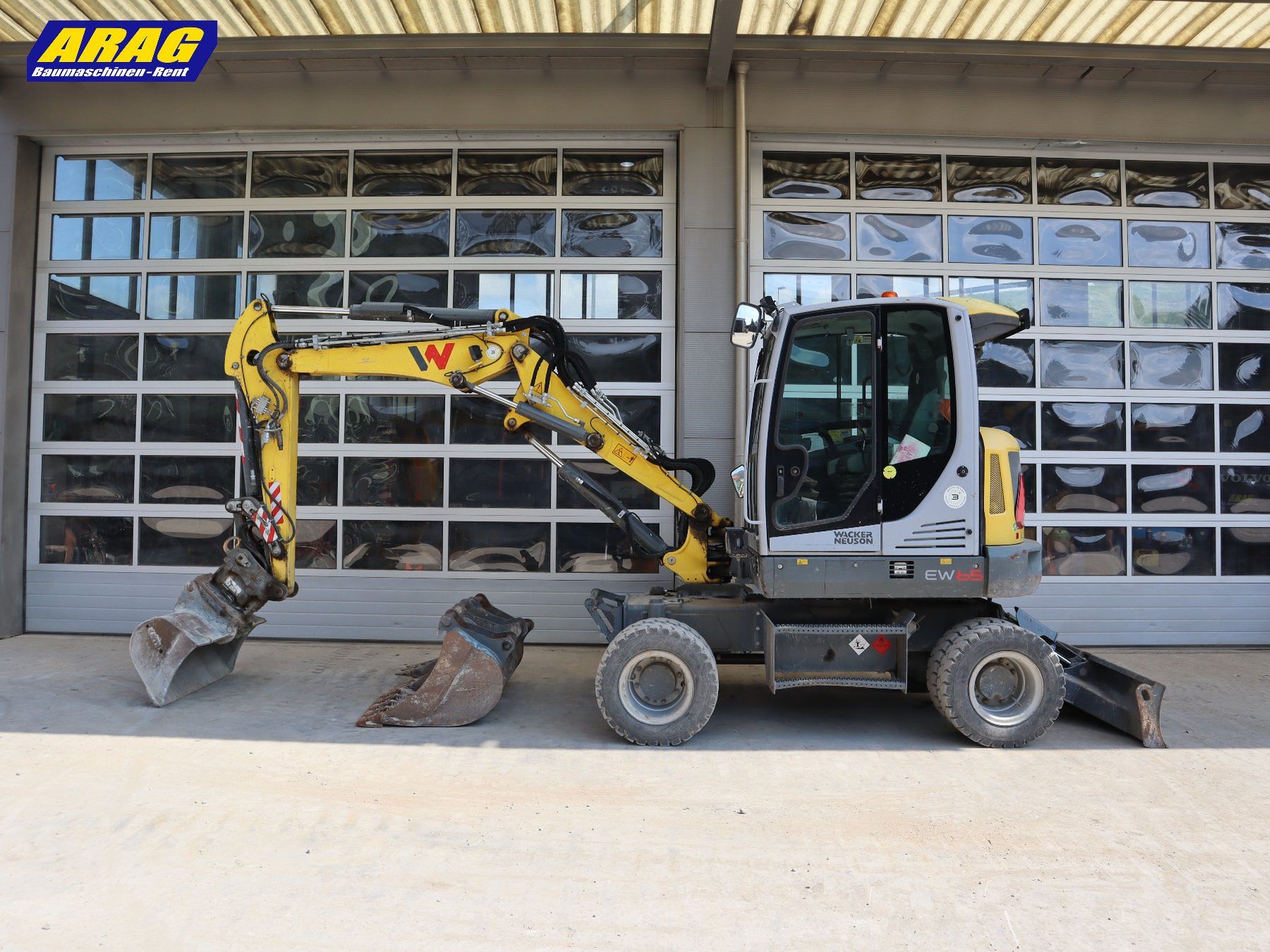 Wacker Neuson Escavatori: Wacker Neuson EW65 Mobilbagger – Usato da Hasle LU venduto da Arag08