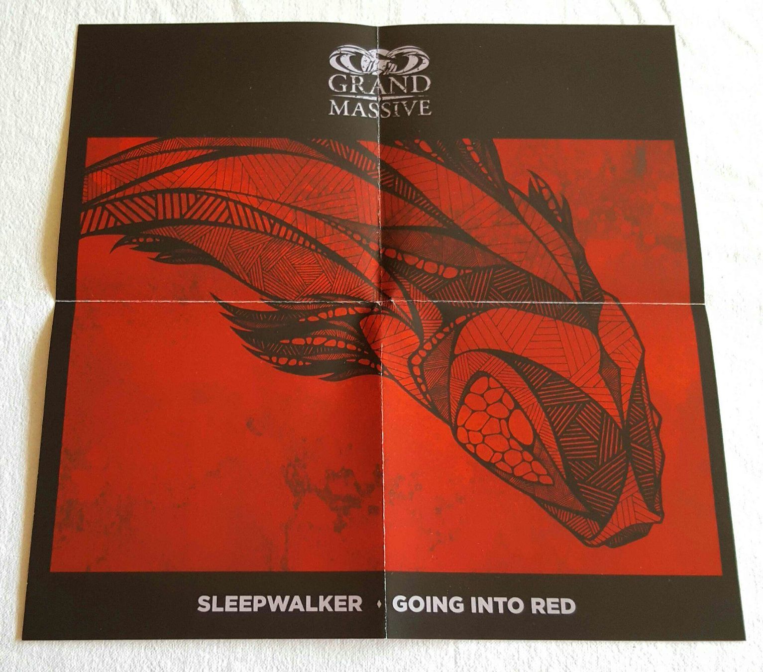 Dischi in vinile: Grand Massive – Sleepwalker / Going Into Red - 7" & CD  2013 – Nuovo (secondo la descrizione) da Uster venduto da Zardodel 6
