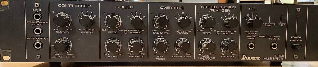 Strumenti musicali: IBANEZ UE400 1980er Multi-Effekt-Gerät – Usato da Rorschach venduto da Crossfire34343 2
