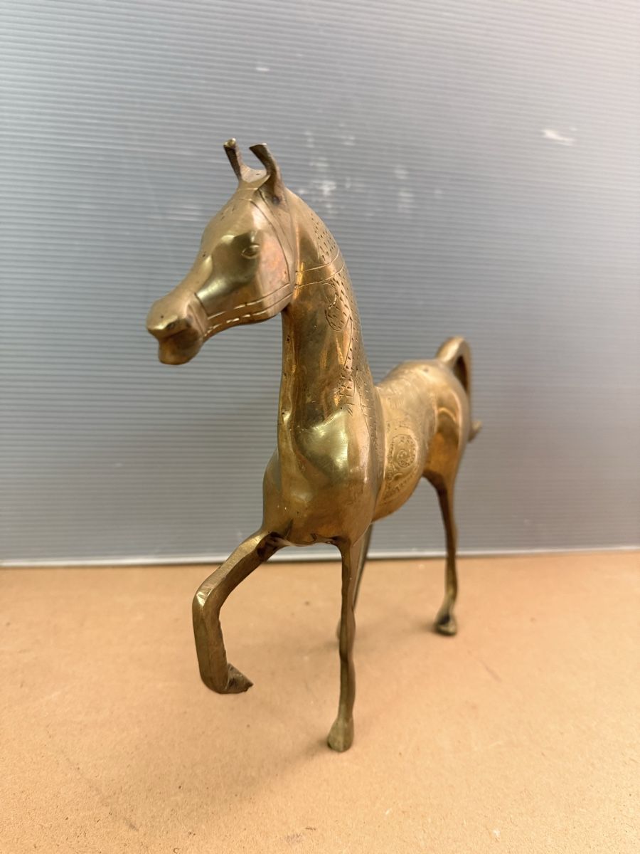 Sculture & Statue: Vintage-Pferdskulptur – Usato da Solothurn venduto da NUVICO 4