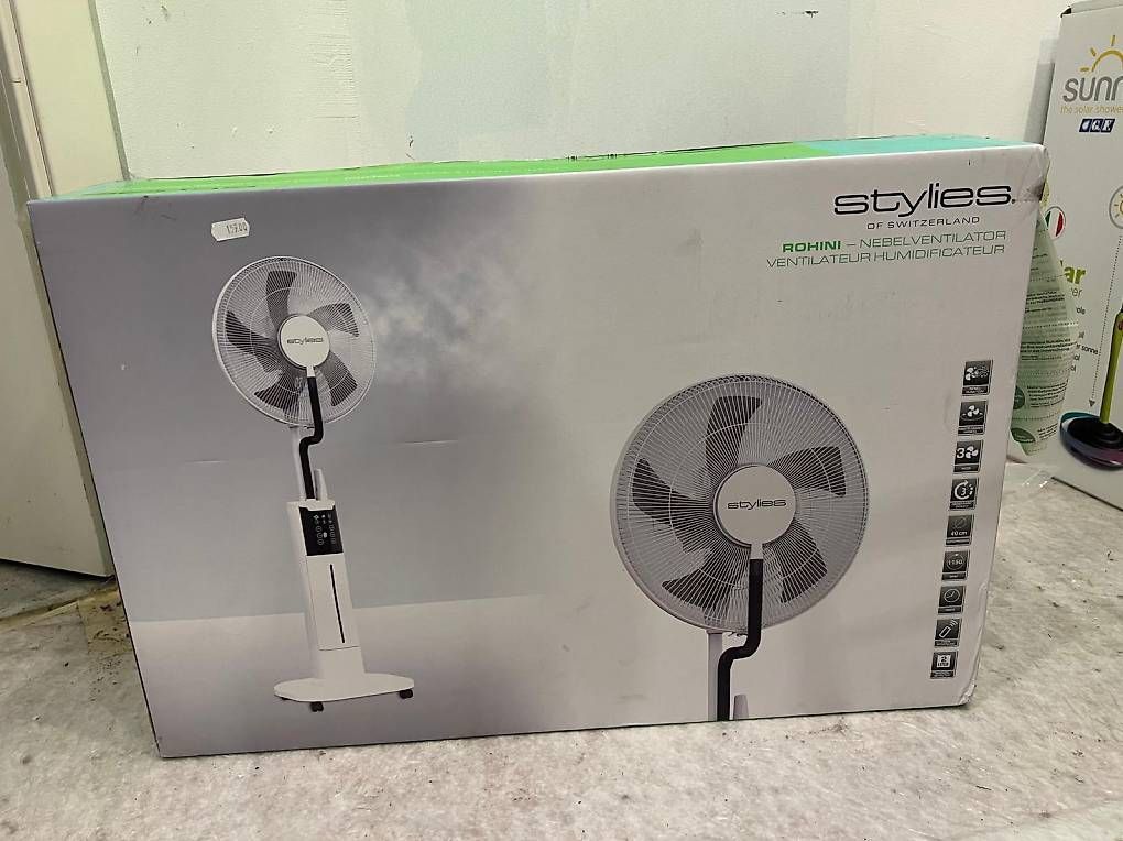 Ventilateurs: Lüfter – D'occasion à Pratteln par Caterinaandreano03