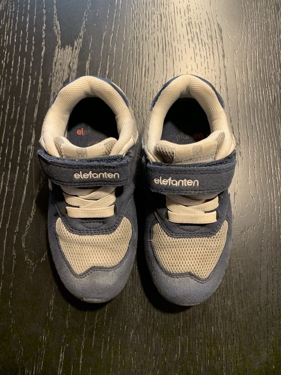 Elefanten Schuhe für Jungen: Elefanten Sneaker Grösse 26 – Gebraucht aus Klosters von ari_6y9m