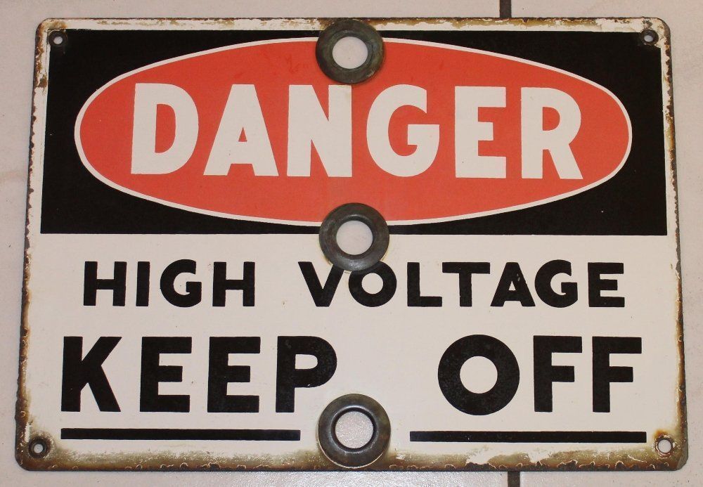 Insegne: DANGER High Voltage Emailschild USA – Usato da Lüchingen venduto da Aw67