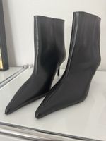 Schwarze Stiefeletten, Gr. 38