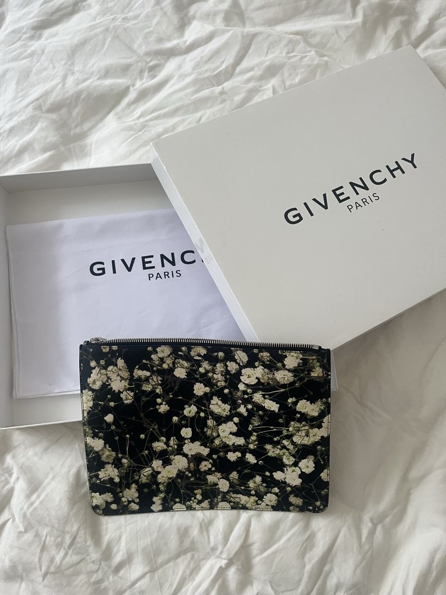 Givenchy Borse: Givenchy Floral Print Clutch – Usato da Basel venduto da arminafera 8