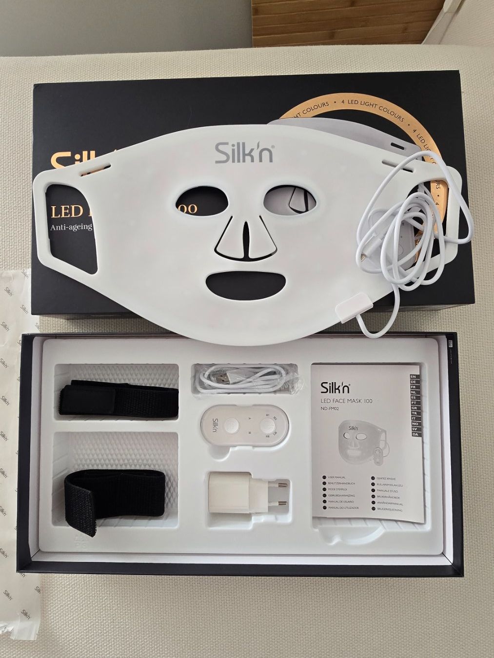 Cura del viso: Silk'n LED Face Mask 100 neuwertig – Usato da Zollikerberg venduto da Cuentame 1