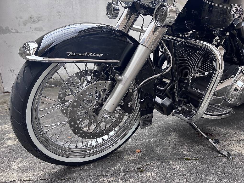 Touring: Harley Davidson Road King 103 FLHRC – Usato da Basel venduto da 59fifty82 2