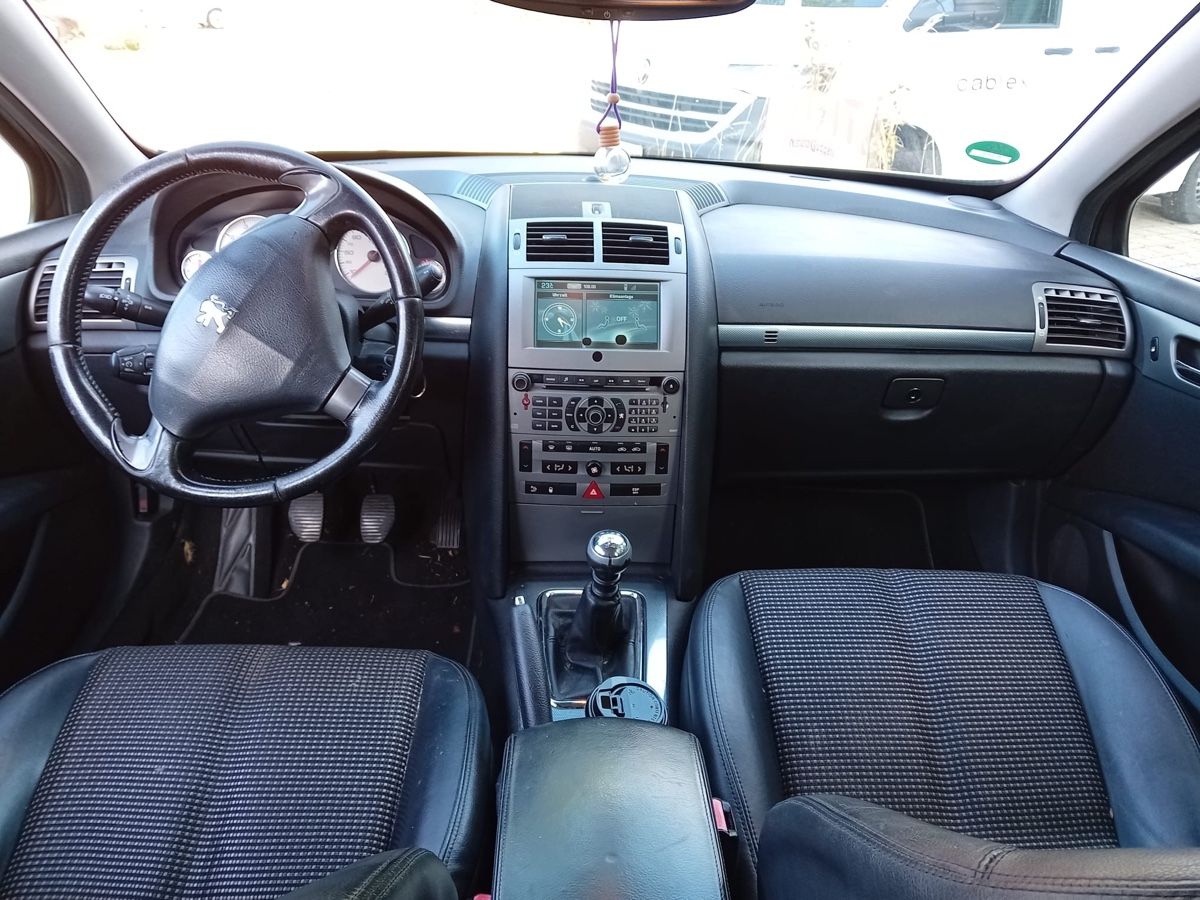 Peugeot Autos: Peugeot 407, 2.2 16v – Gebraucht aus St. Gallen von Tina_tina9 2